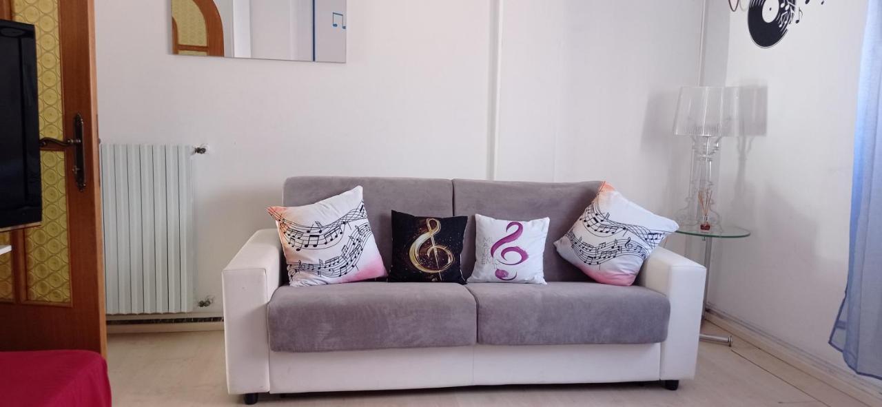 B&B Ale E Gio Piombino Buitenkant foto