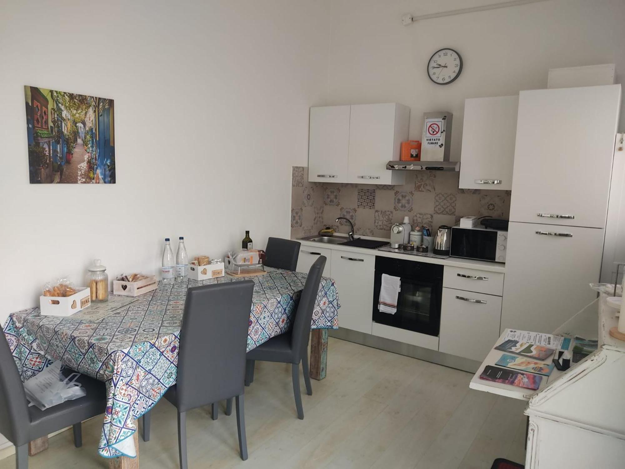B&B Ale E Gio Piombino Buitenkant foto